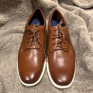 Cole Haan * NEW